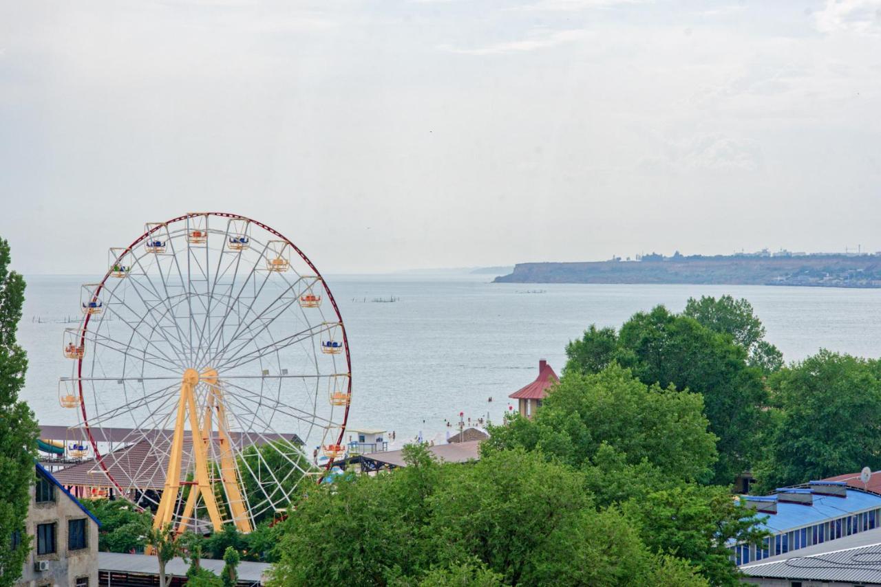 Hotel Atlantik Коблево Екстериор снимка