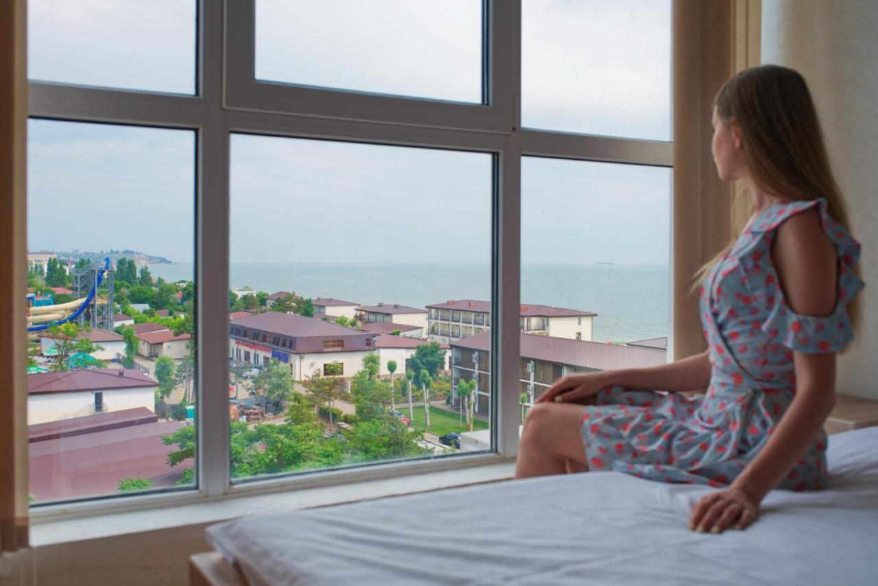 Hotel Atlantik Коблево Екстериор снимка