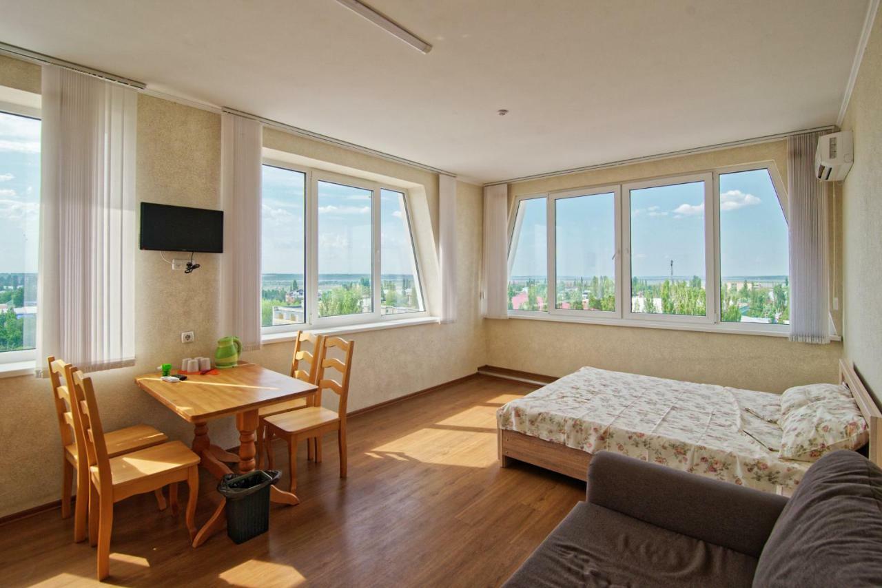 Hotel Atlantik Коблево Екстериор снимка